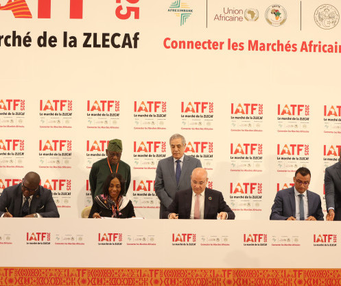 L'Algérie signe l'accord d'accueil de la Foire commerciale intra-africaine 2025