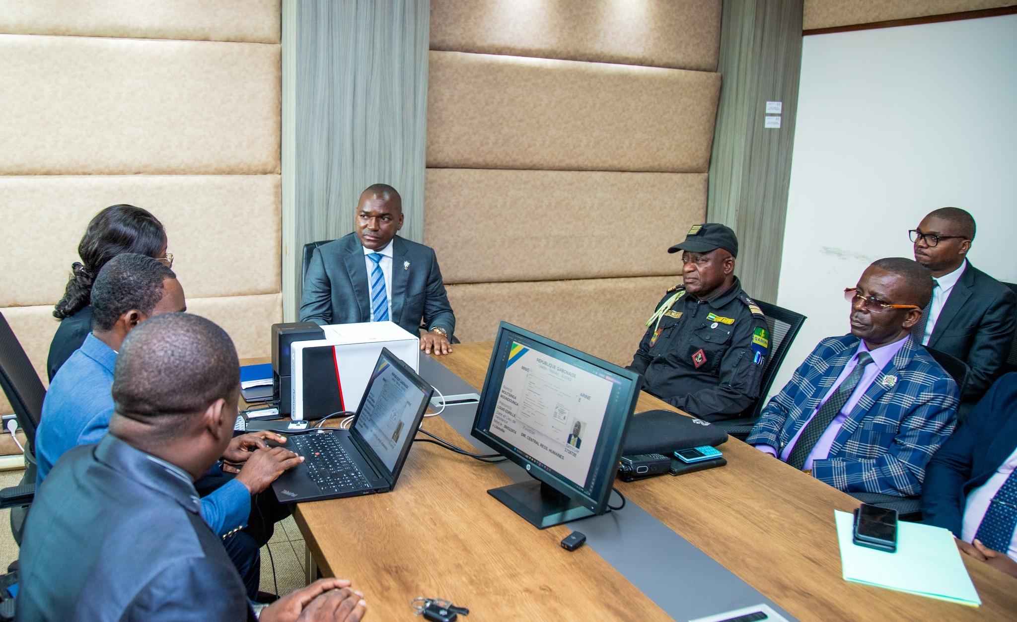 Gabon – Modernization of the Administration: Launch of a Secure Web Application for the Design and Management of Staff Professional Cards