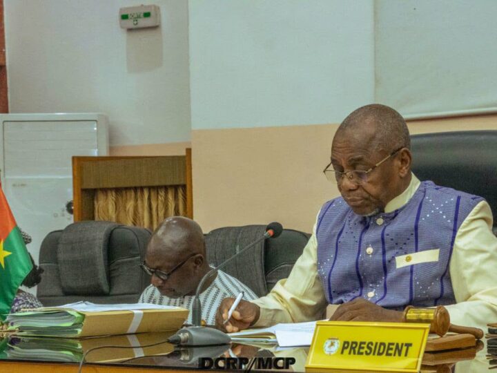 Burkina Faso ratifie plus de 300 milliards de FCFA pour moderniser ses corridors routiers et renforcer la connectivité régionale