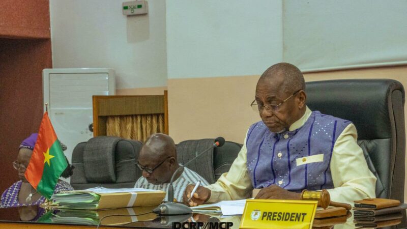 Burkina Faso ratifie plus de 300 milliards de FCFA pour moderniser ses corridors routiers et renforcer la connectivité régionale