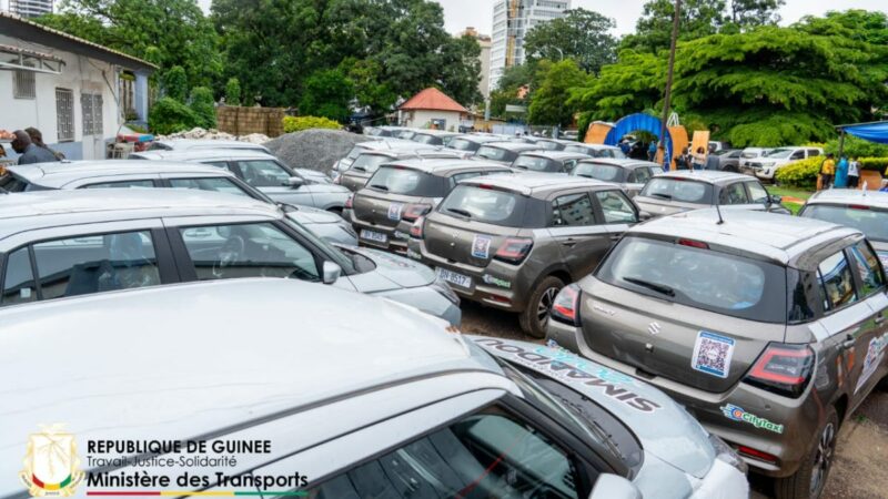 Le Ministre Gaoual lance le projet de Taxis Urbains pour moderniser la mobilité et créer des emplois en Guinée