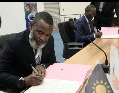  Deux grandes Plateformes portuaires :  Le Port Autonome de Pointe-Noire (PAPN) et le Port de Walvis Bay par la Namibian Port Autority (NAMPORT) ont scellé  un partenariat stratégique