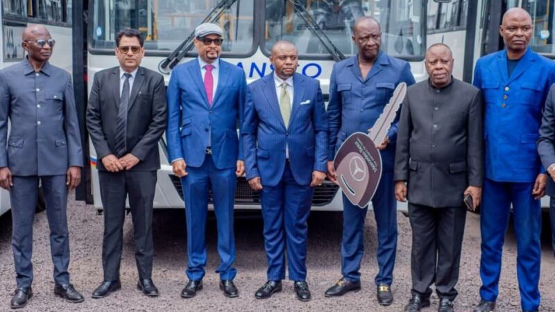 Kinshasa : TRANSCO reçoit 30 bus Mercedes-Benz pour renforcer sa capacité de transport urbain