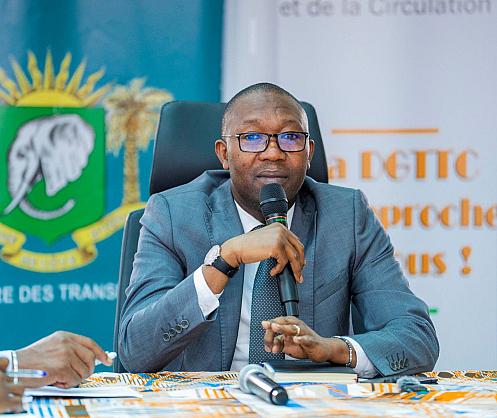 Côte d&rsquo;Ivoire – Véhicules de Transport avec Chauffeur (VTC) et livraison de colis : le ministère des Transports annonce d’importantes réformes pour assainir le secteur