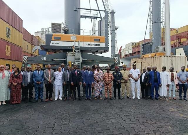 Le Port de San Pedro investit dans une grue de dernière génération pour accroître ses capacités de manutention