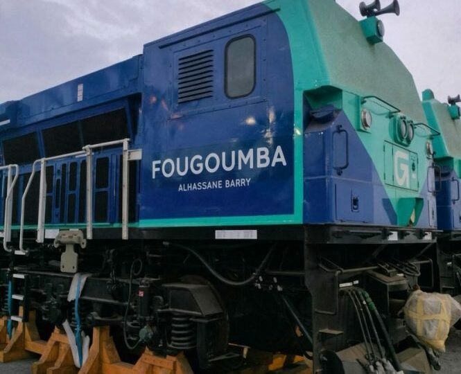 Guinée : six locomotives renforcent le corridor ferroviaire du projet Simandou