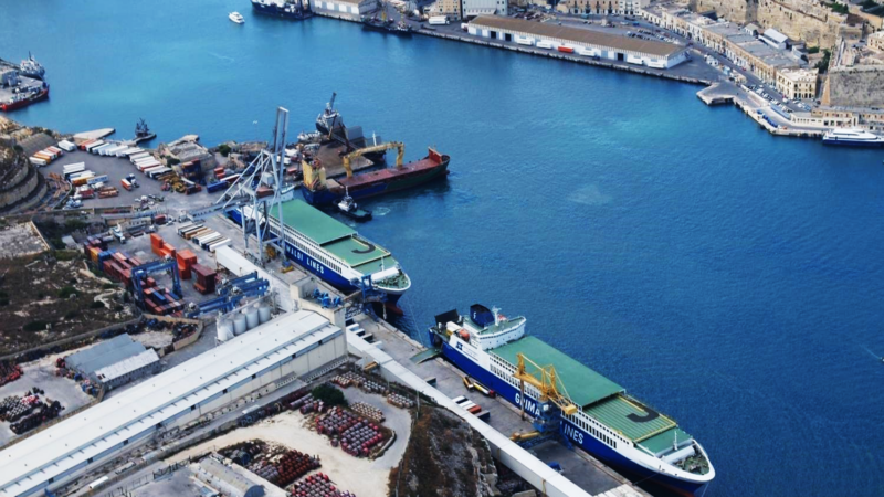 A.P. Moller Capital agrees to acquire Portek International from Mitsui & Co.